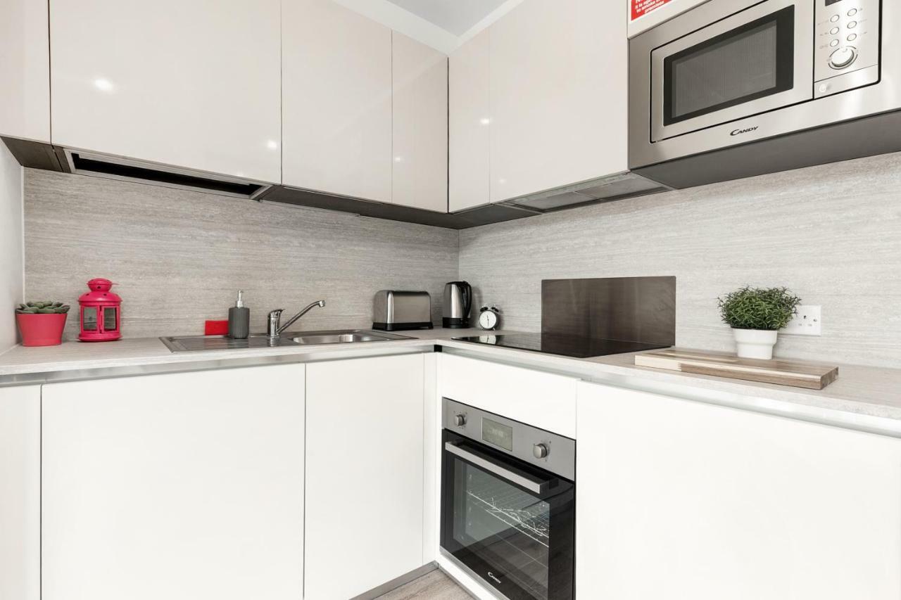 Mondial Apartments At Heathrow Harmondsworth Exteriör bild
