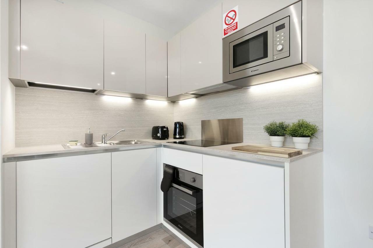 Mondial Apartments At Heathrow Harmondsworth Exteriör bild